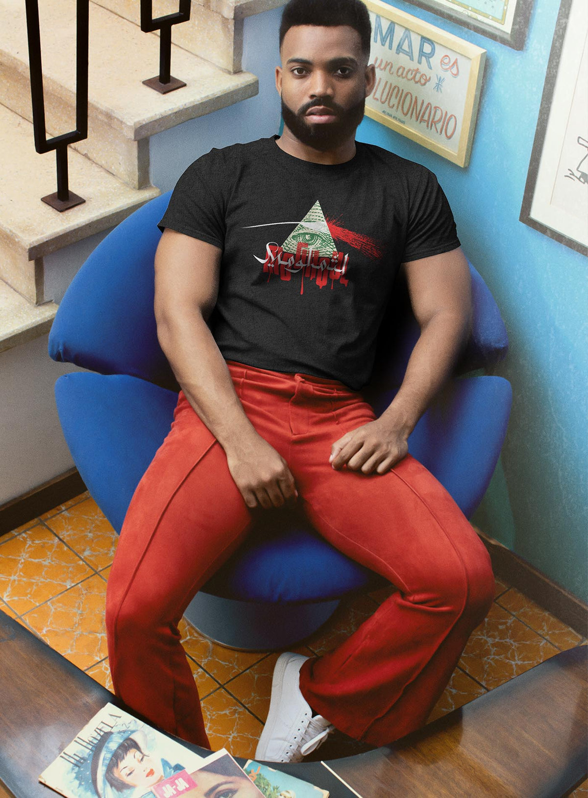 DARK SIDE OF THE MOOLAH UNISEX TEE